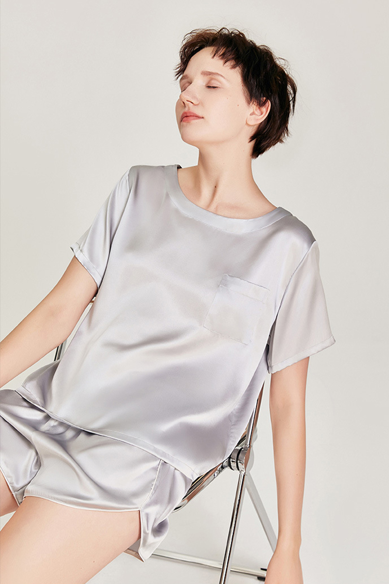 100% Mulberry Silk Short Sleeve & Shorts Pajamas Set