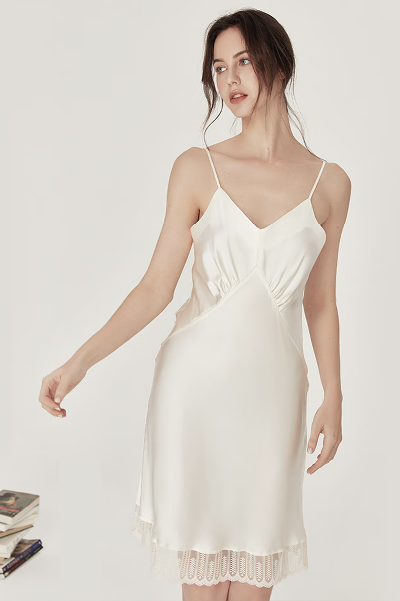 100% Mulberry Silk V-Neck Lace Spliced Slip Nightgown
