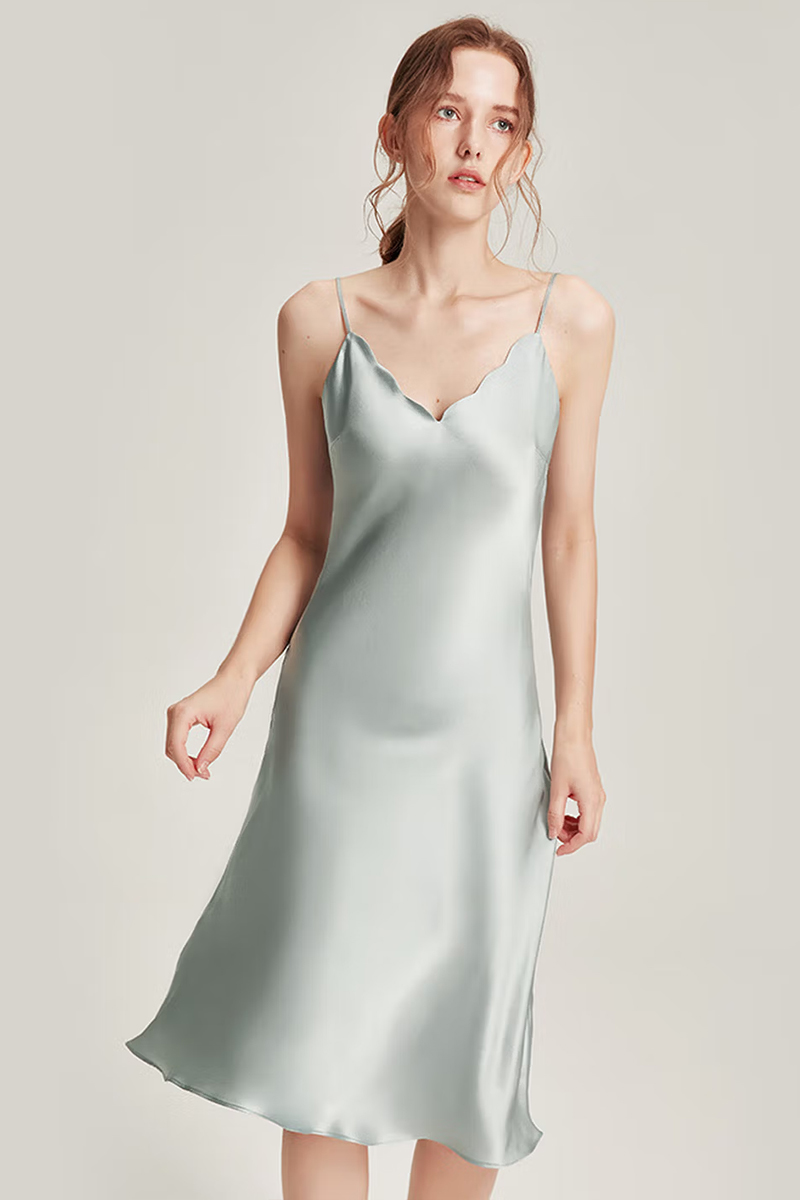 19 Momme Heavy Mulberry Silk  Nightgown Mid-Length Dress Wearable as Evening Gown