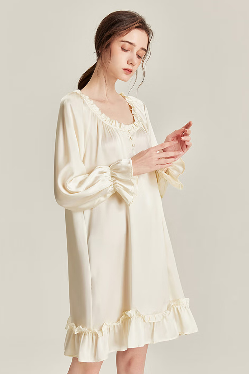100% Mulberry Silk Long Sleeve Dress Lace Loose Nightgown