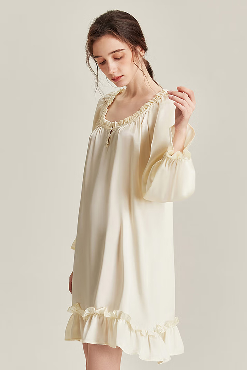 100% Mulberry Silk Long Sleeve Dress Lace Loose Nightgown
