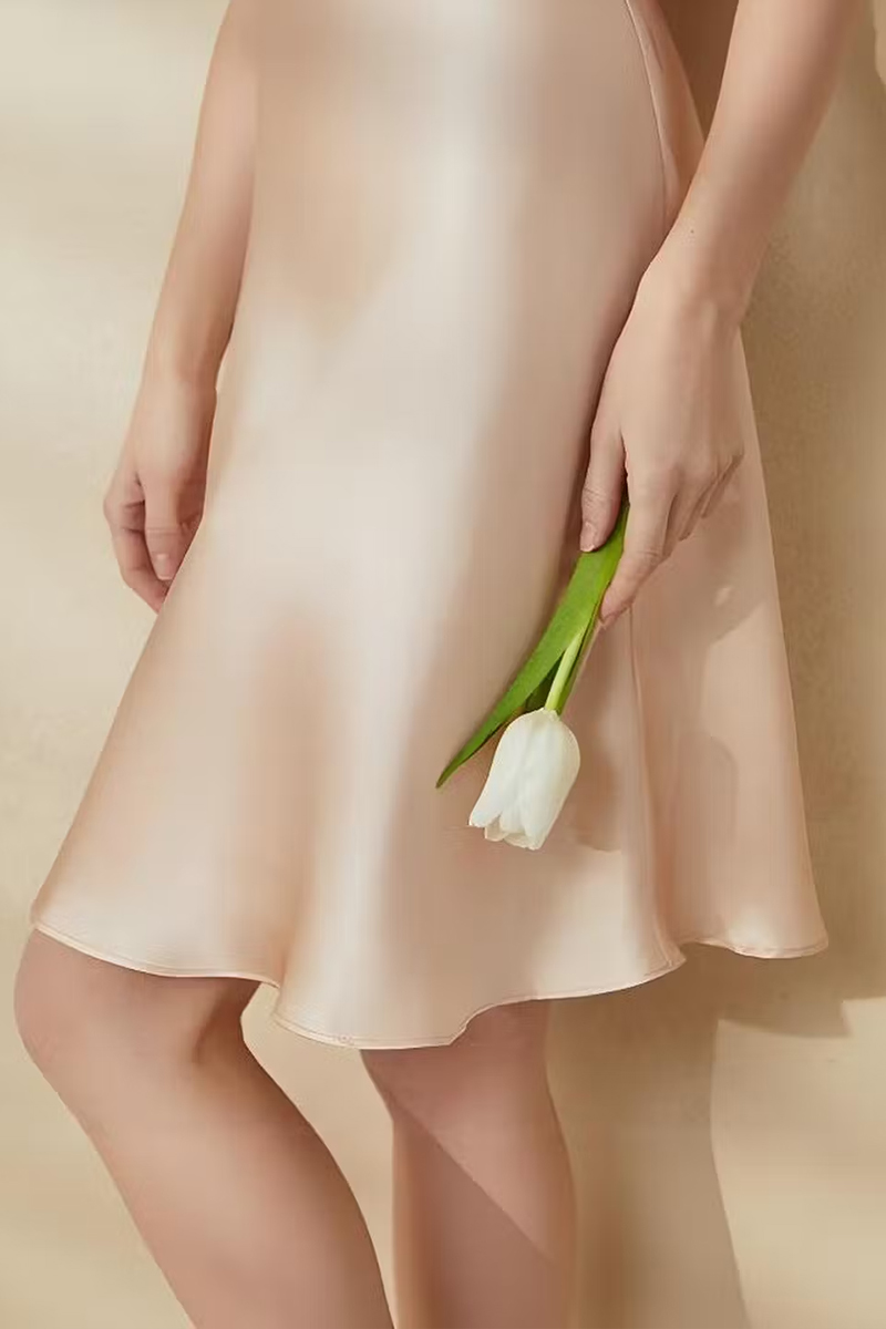 19 Momme Heavy Mulberry Silk Camisole Nightgown & Rob