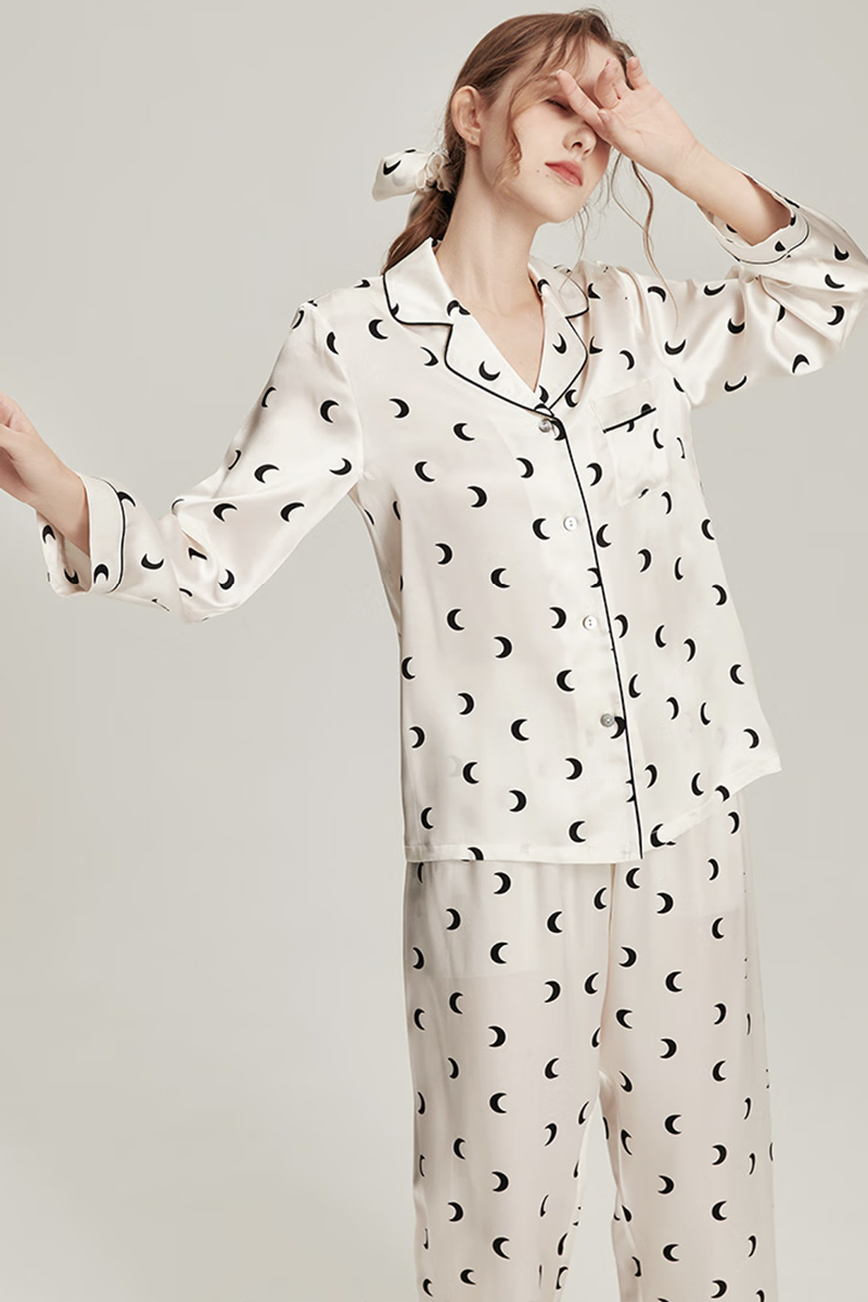 100% Mulberry Silk Loungewear Crescent Pattern Pajama