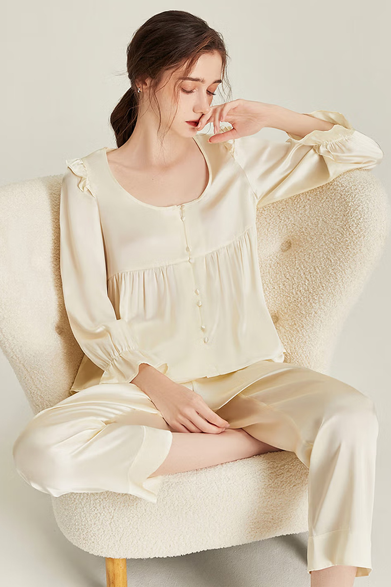 100% Mulberry Silk Vintage Style Pajama Set with Ruffle Trim for Women