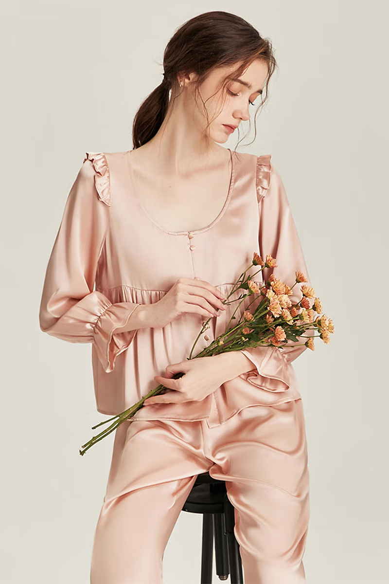100% Mulberry Silk Vintage Style Pajama Set with Ruffle Trim for Women