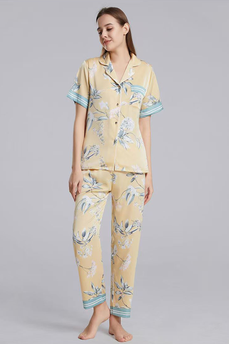100% Mulberry Silk Elegant 2 Piece Women Loungewear Luxury Printed Pajama Set