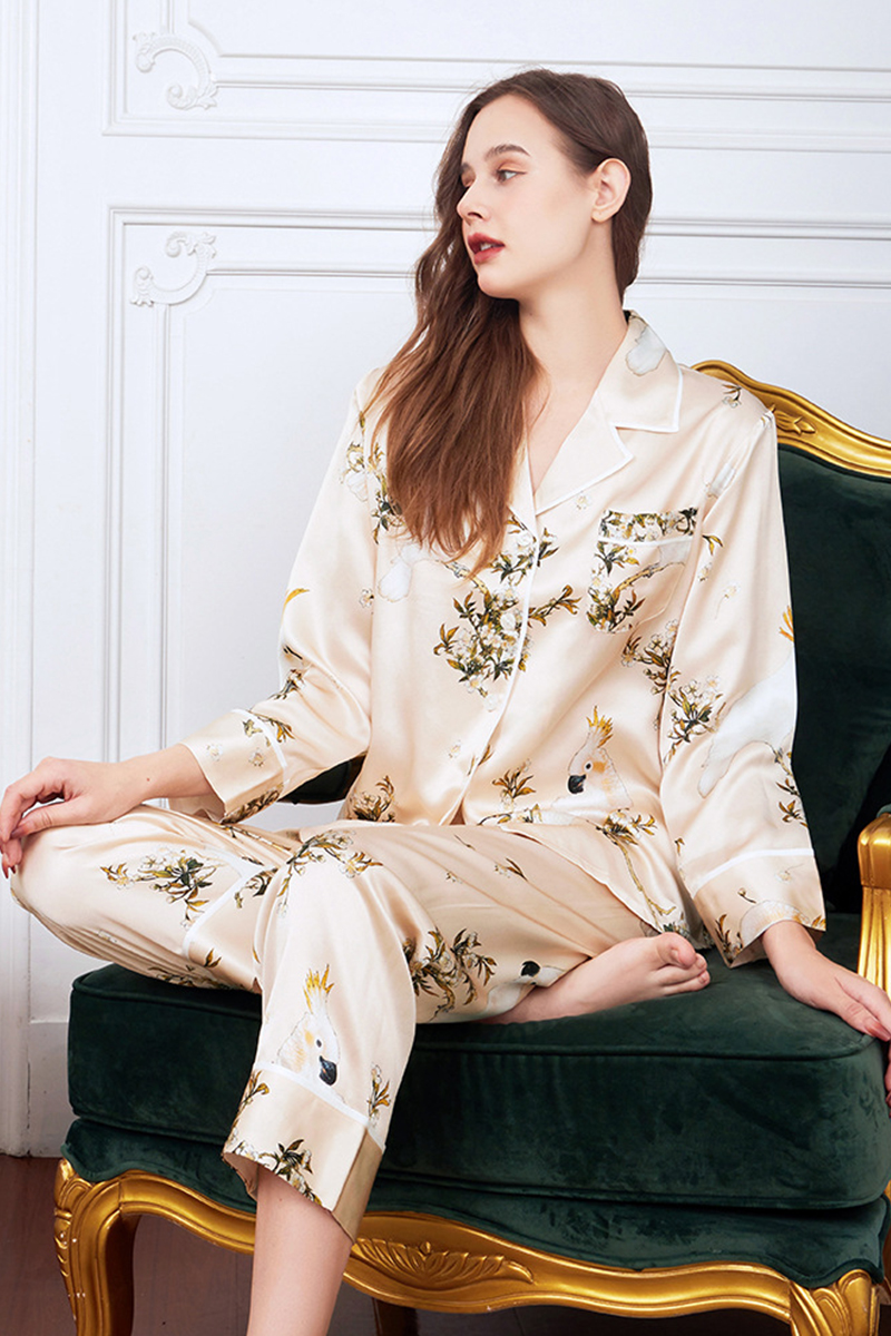 19 Momme Heavy 100% Mulberry Silk Printed Pajama Set Long Sleeve Pants Loungewear Wearable Outside