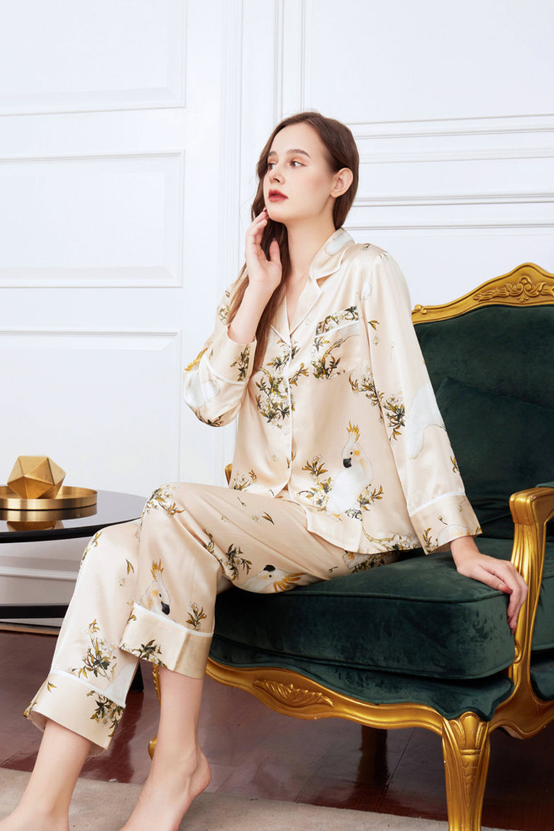19 Momme Heavy 100% Mulberry Silk Printed Pajama Set Long Sleeve Pants Loungewear Wearable Outside
