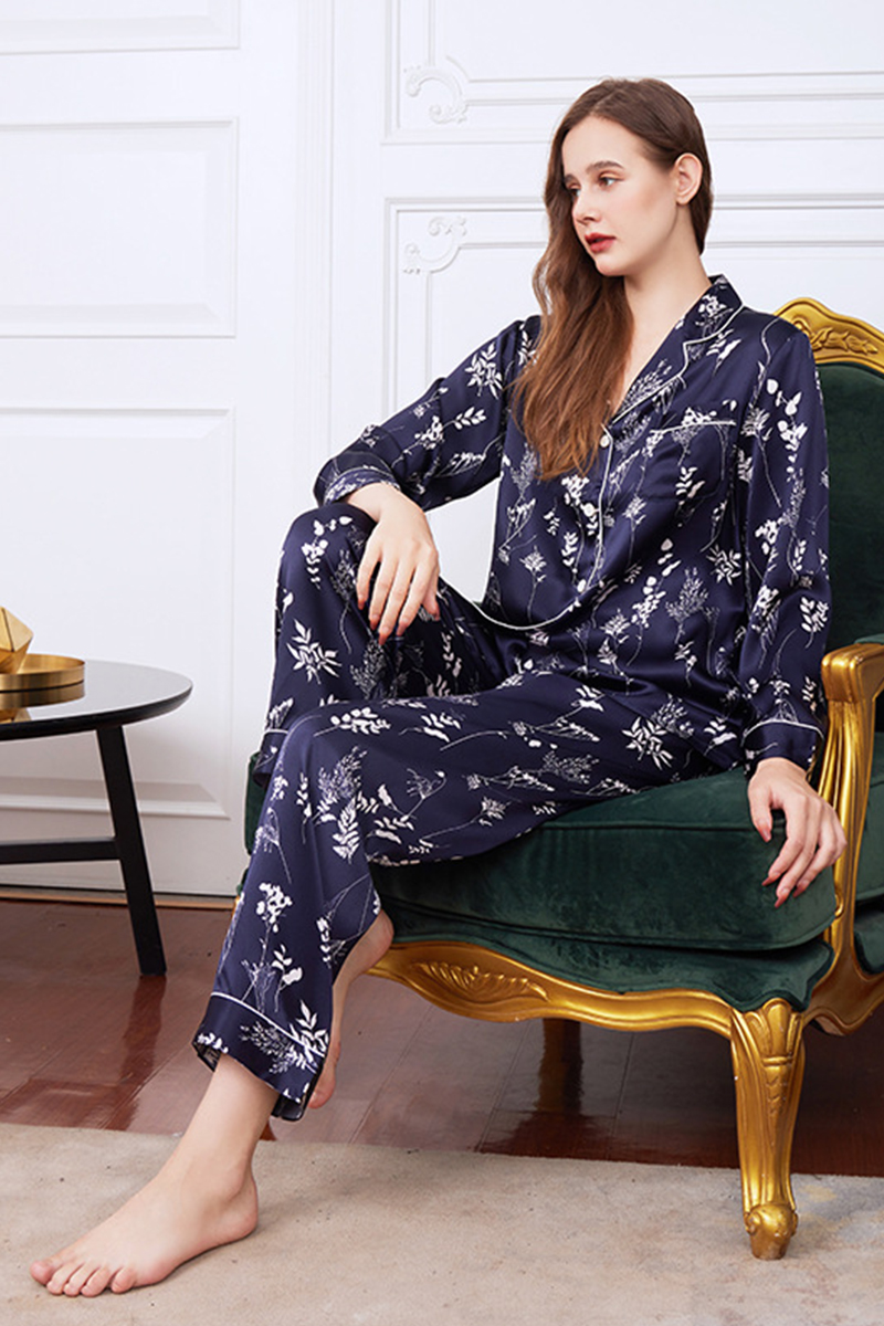 19 Momme 100% Mulberry Silk Printed Heavy Pajama Set V-Neck Long Sleeve Pants Luxury Wearable Outside Loungewear