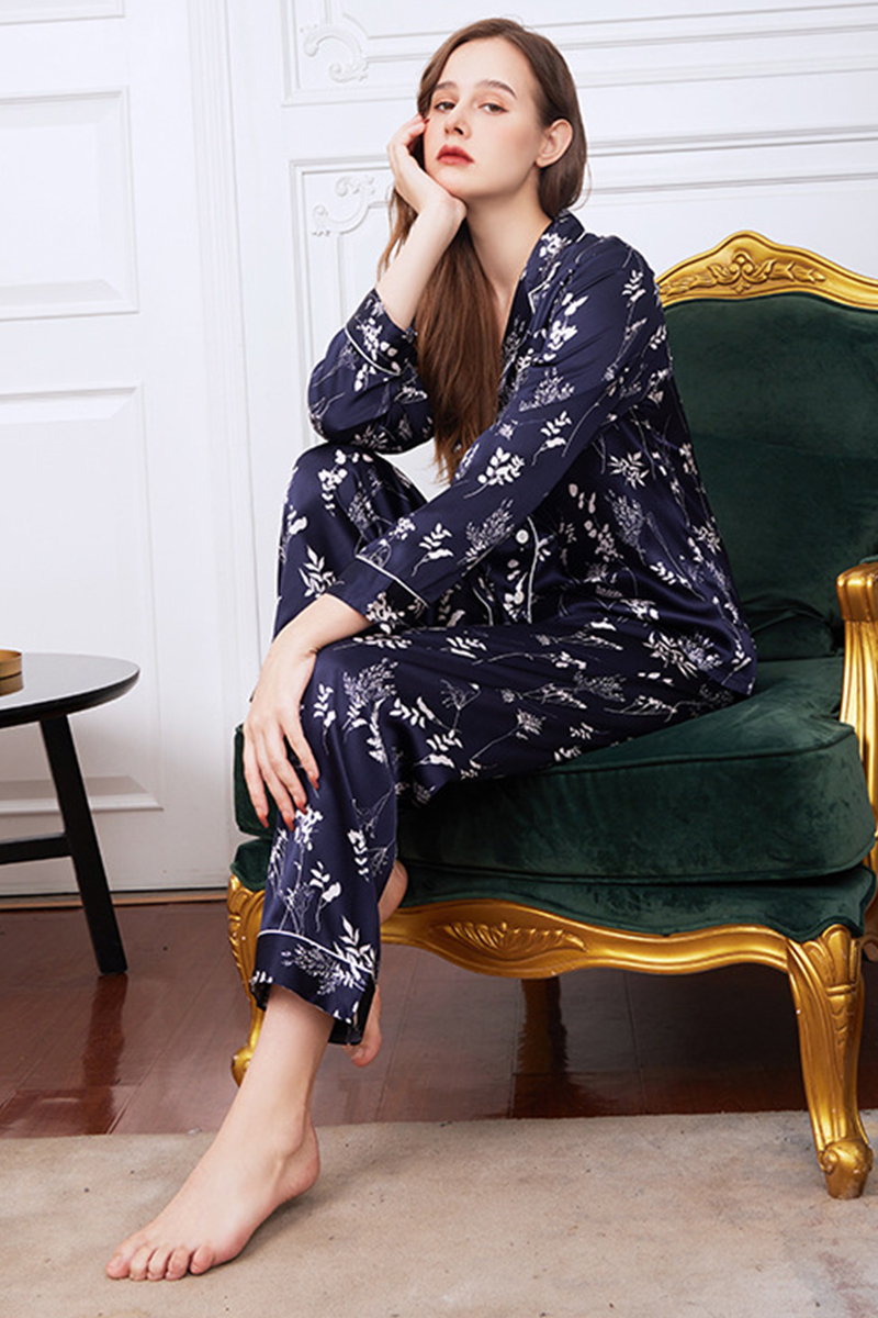 19 Momme 100% Mulberry Silk Printed Heavy Pajama Set V-Neck Long Sleeve Pants Luxury Wearable Outside Loungewear