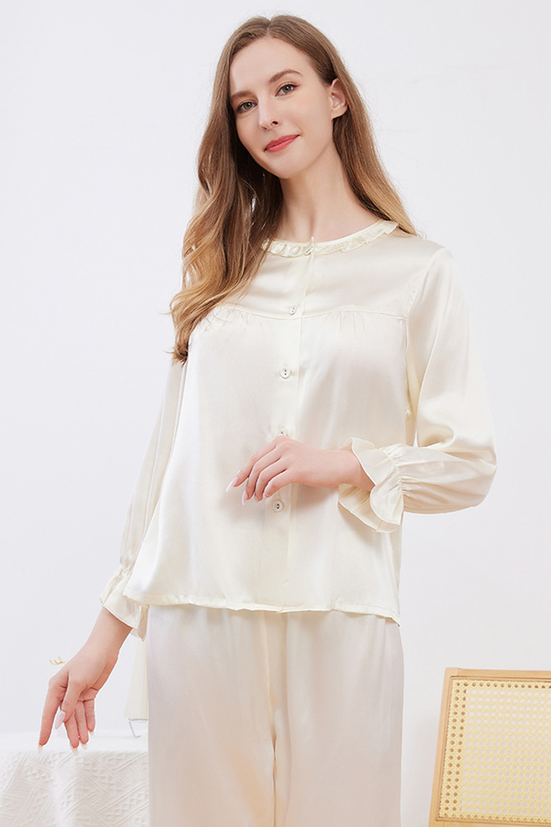 19 Momme 100% Mulberry Silk Pajama Set Crew Neck Open Front Long Sleeve Pants Minimalist Loungewear