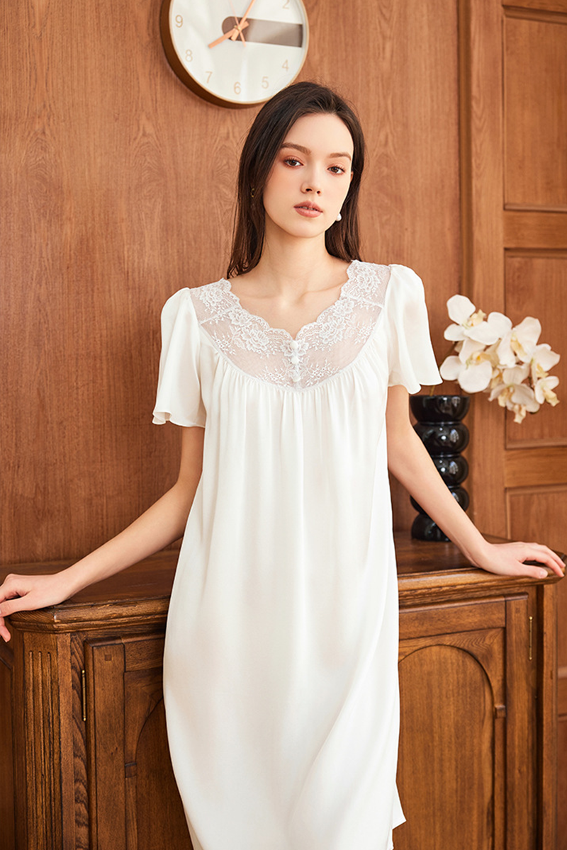 19 Momme Loose Heavy 100% Mulberry Silk Short Sleeve Nightgown Casual Loungewear Dress With Delicate Lace Trim