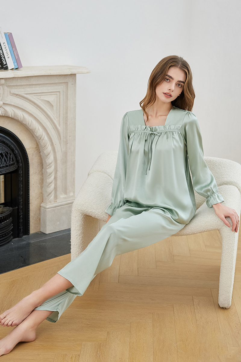 19 Momme Heavy 100% Mulberry Silk Pajama Set Loose Square Neck Lantern Long Sleeve Top & Pants Loungewear