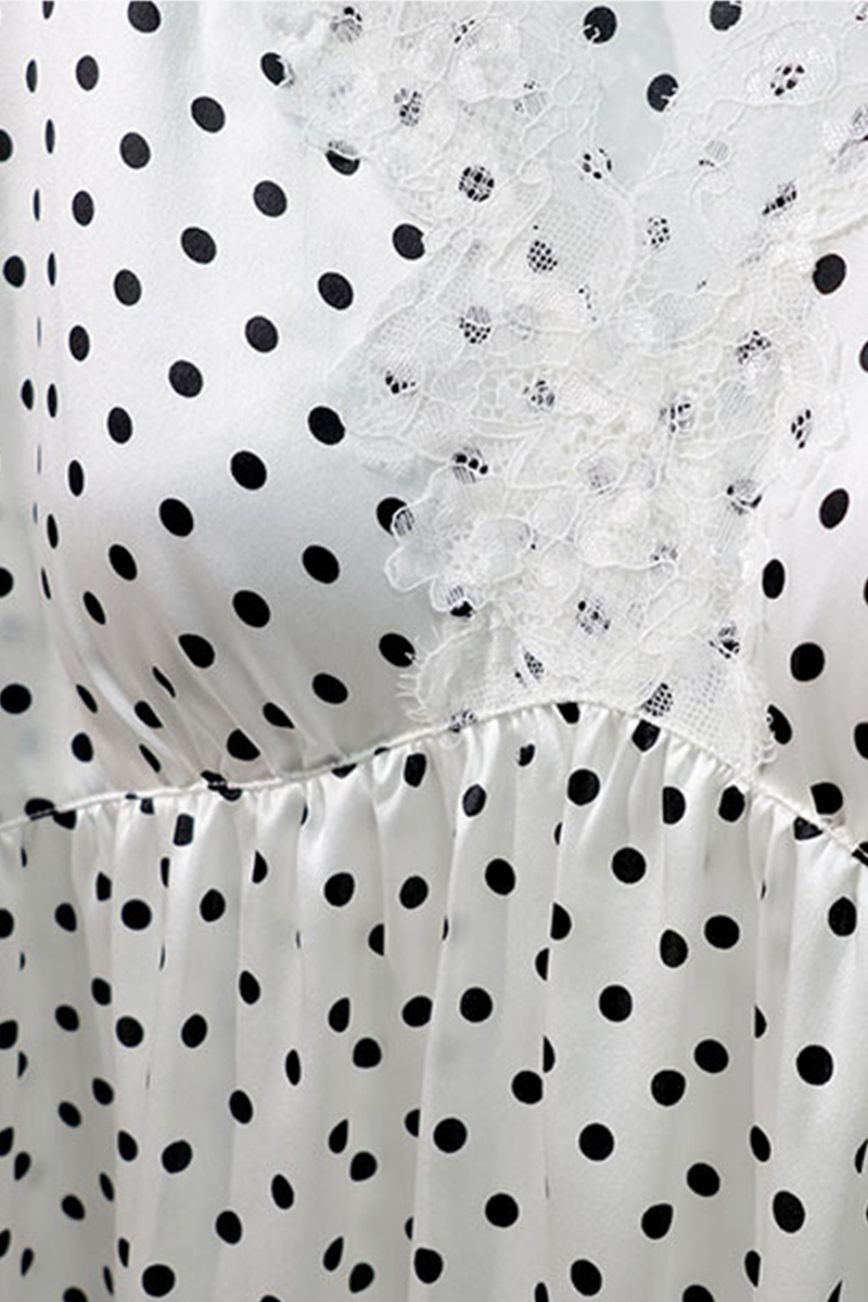 19 Momme Heavy Mulberry Silk Pajama Set Polka Dot Deep V Sexy Lace Loungewear with Built-In Bra Pads
