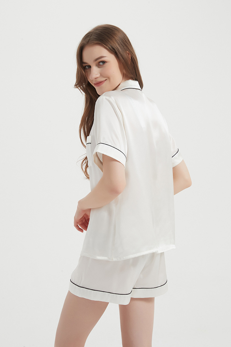 100% Mulberry Flash Sale Pure Silk Sleepwear Breathable Short Top & Shorts 100% Mulberry Silk Home Outfit Set