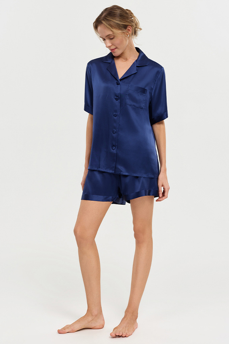 100% Mulberry Silk Pajama Set Short Sleeve Top & Shorts Two-Piece Luxury Silk Loungewear