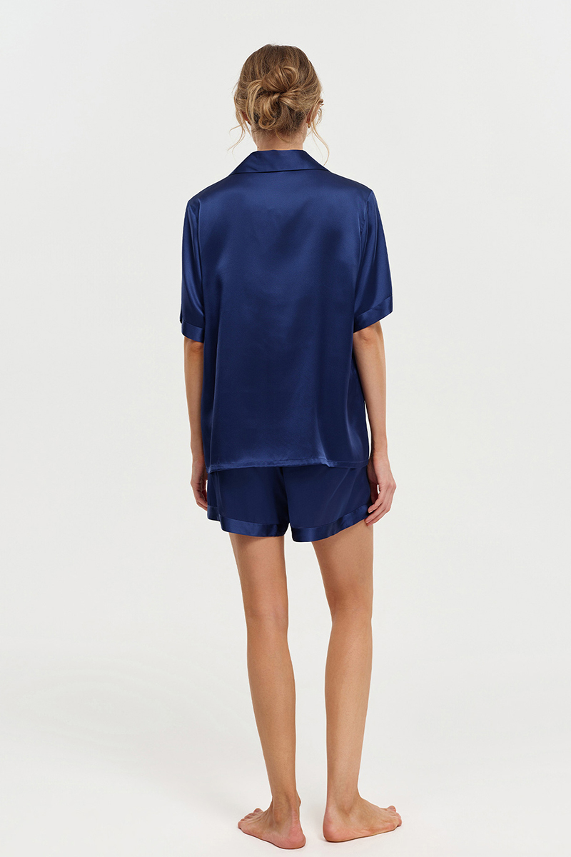 100% Mulberry Silk Pajama Set Short Sleeve Top & Shorts Two-Piece Luxury Silk Loungewear