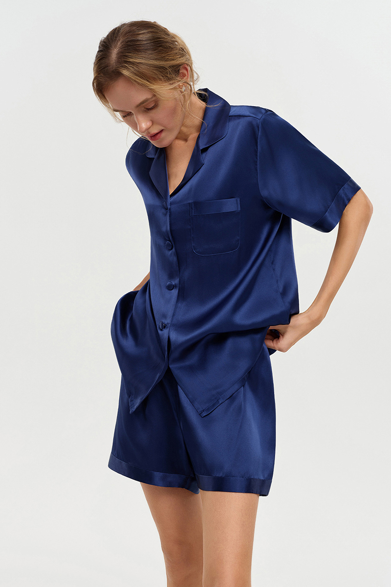 100% Mulberry Silk Pajama Set Short Sleeve Top & Shorts Two-Piece Luxury Silk Loungewear