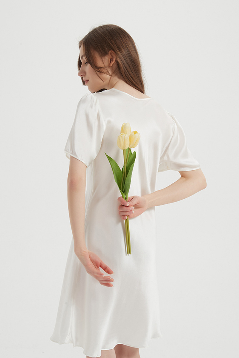 100% Mulberry Lightweight Solid Pure Silk Sleep Dress  Short Sleeve Breathable Mulberry Silk Home Nightwear