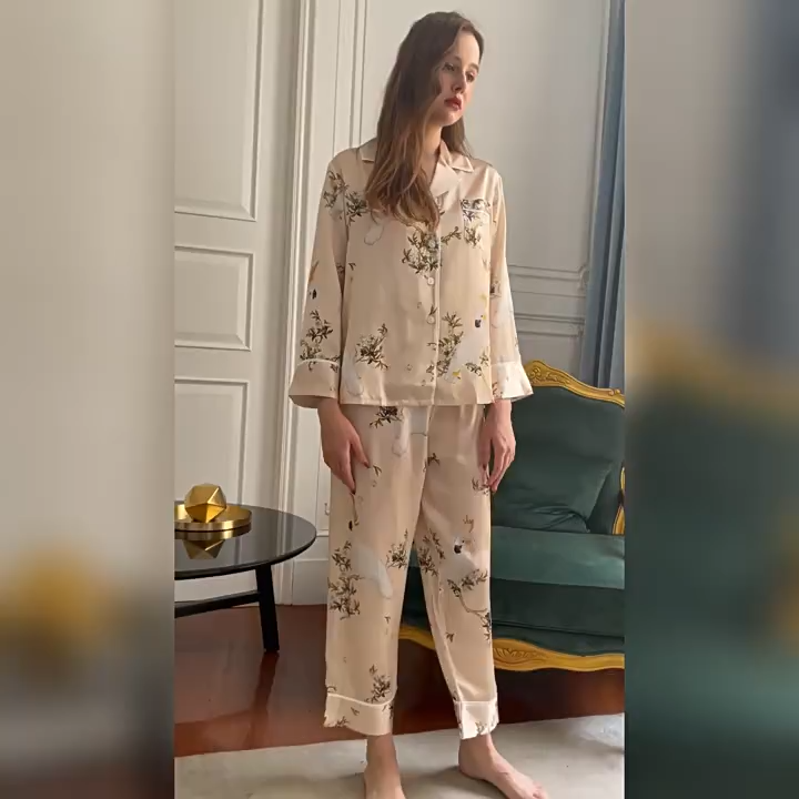 19 Momme Heavy 100% Mulberry Silk Printed Pajama Set Long Sleeve Pants Loungewear Wearable Outside