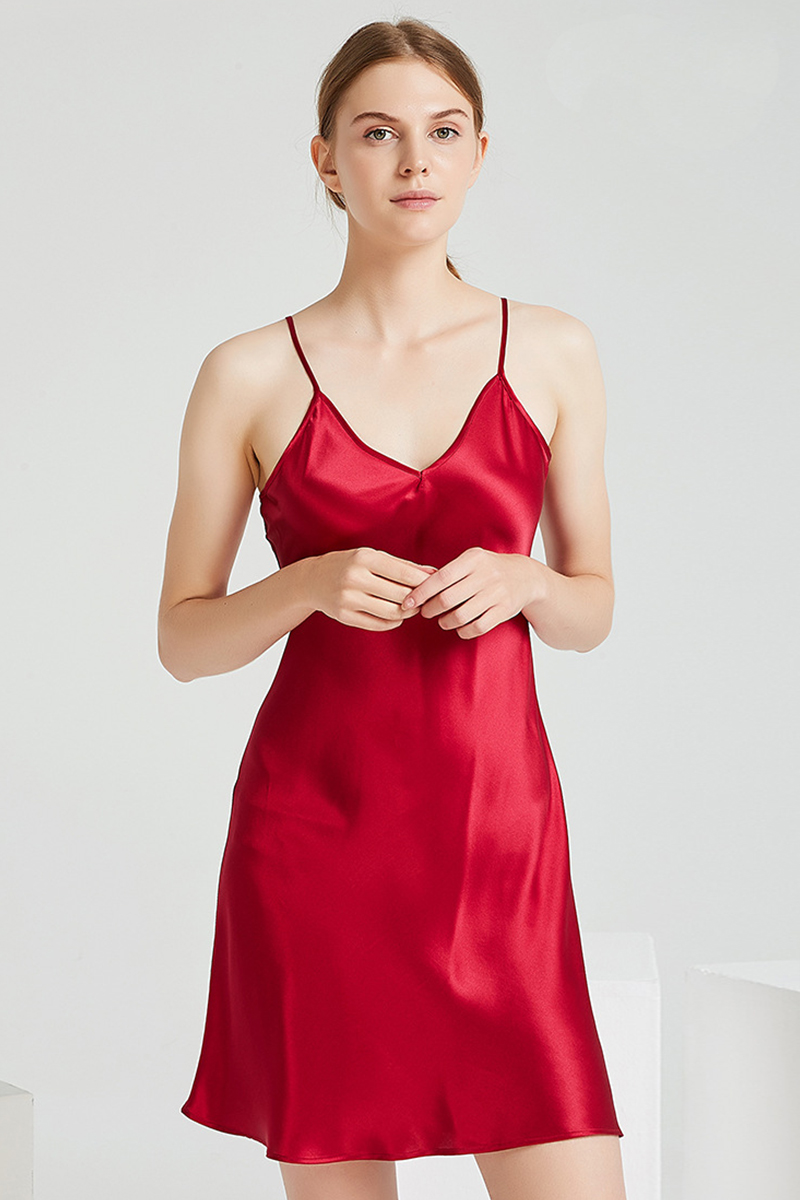[Copy]100% Mulberry Silk Spaghetti Strap V-neck sexy Long Nightgown