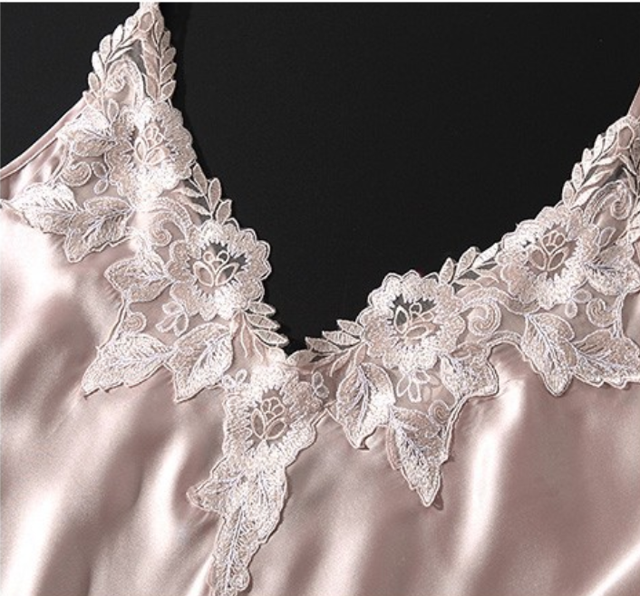 100% Mulberry Silk Lace Trim Nightgown & Robe Set Women Sleepwear
