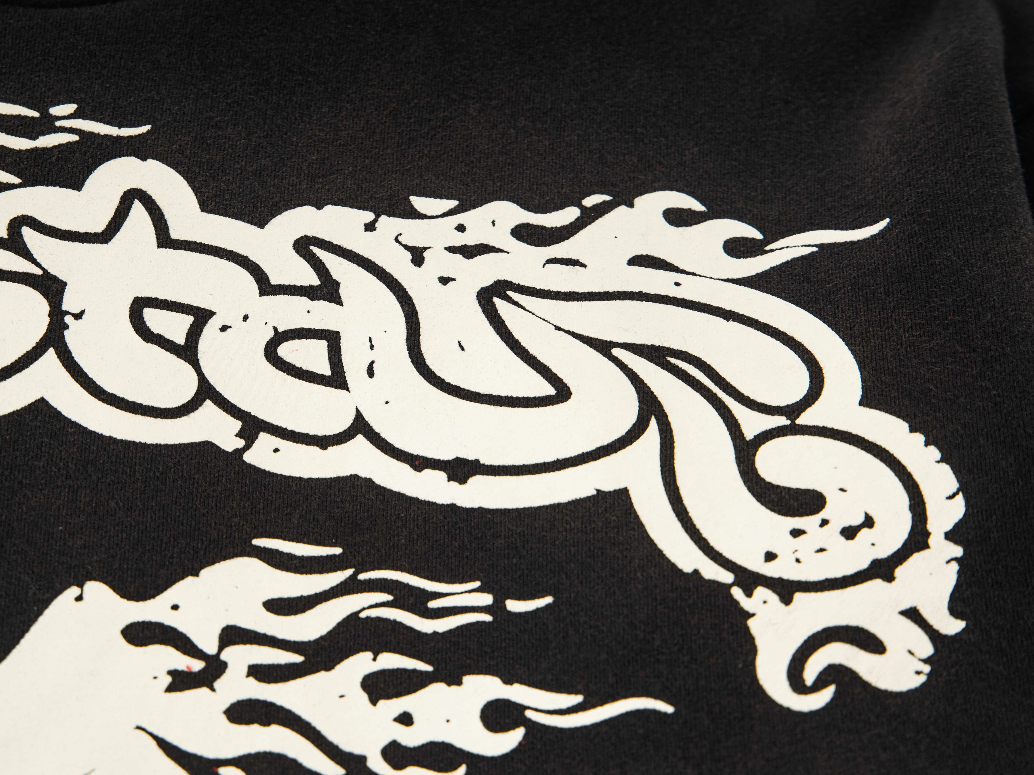 Flame Face Graphic Hoodie – Oversized Y2K Streetwear Pullover