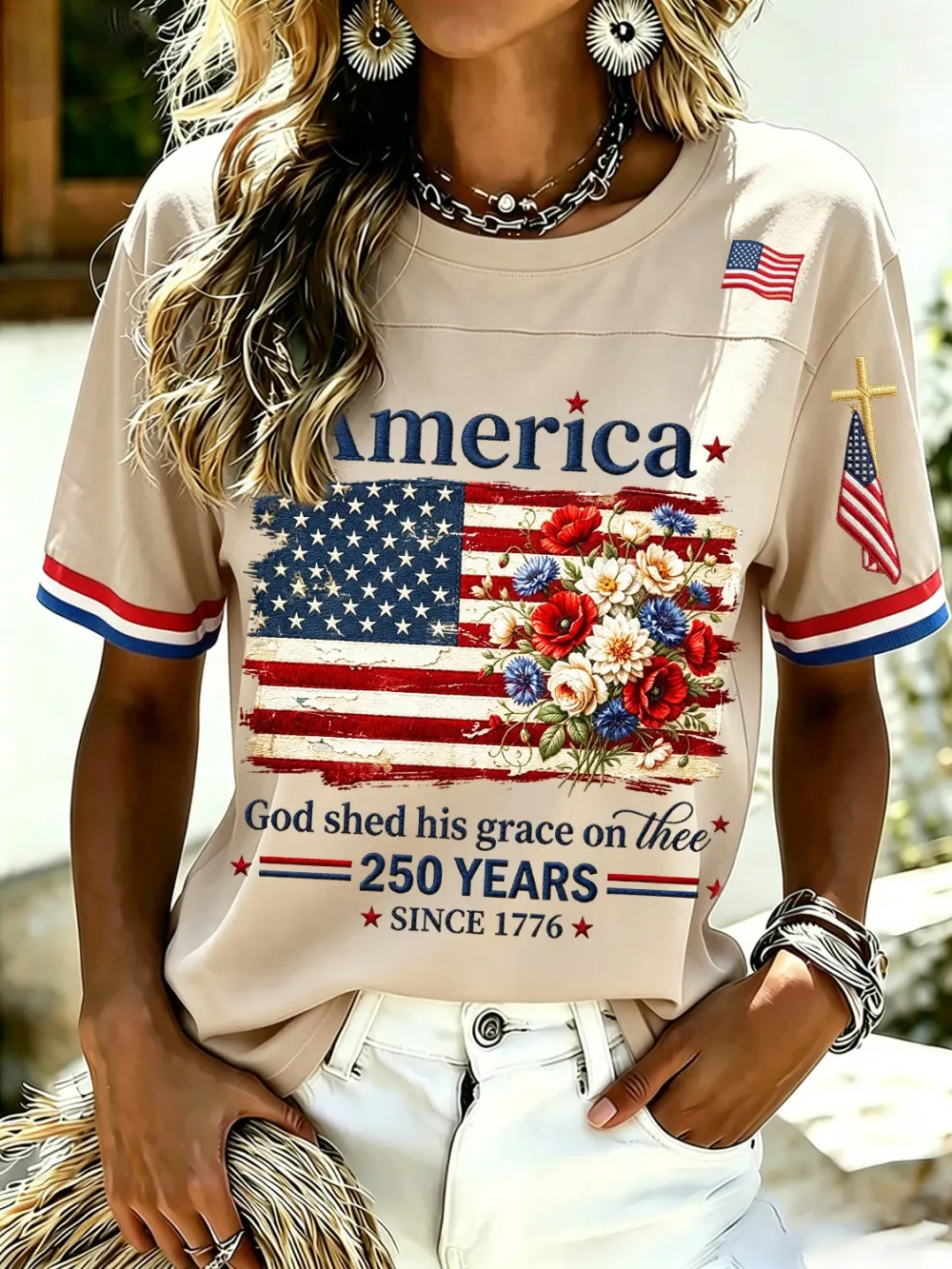 Women’s Patriotic 4th of July T-Shirt - America Floral Flag Print, God Shed His Grace on Thee, 250 Years Since 1776 Casual Tee