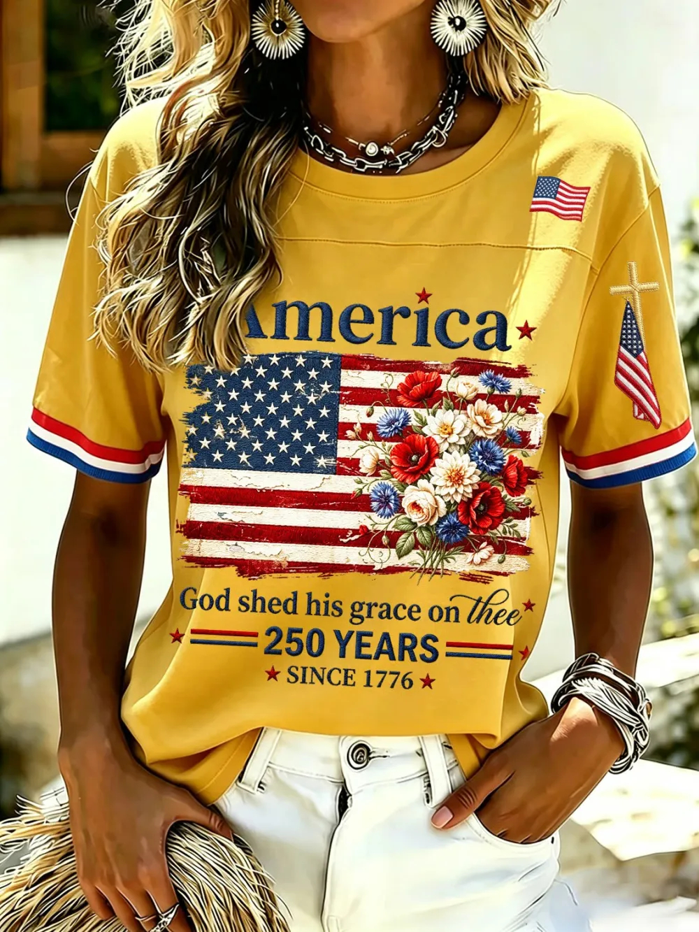 Women’s Patriotic 4th of July T-Shirt - America Floral Flag Print, God Shed His Grace on Thee, 250 Years Since 1776 Casual Tee