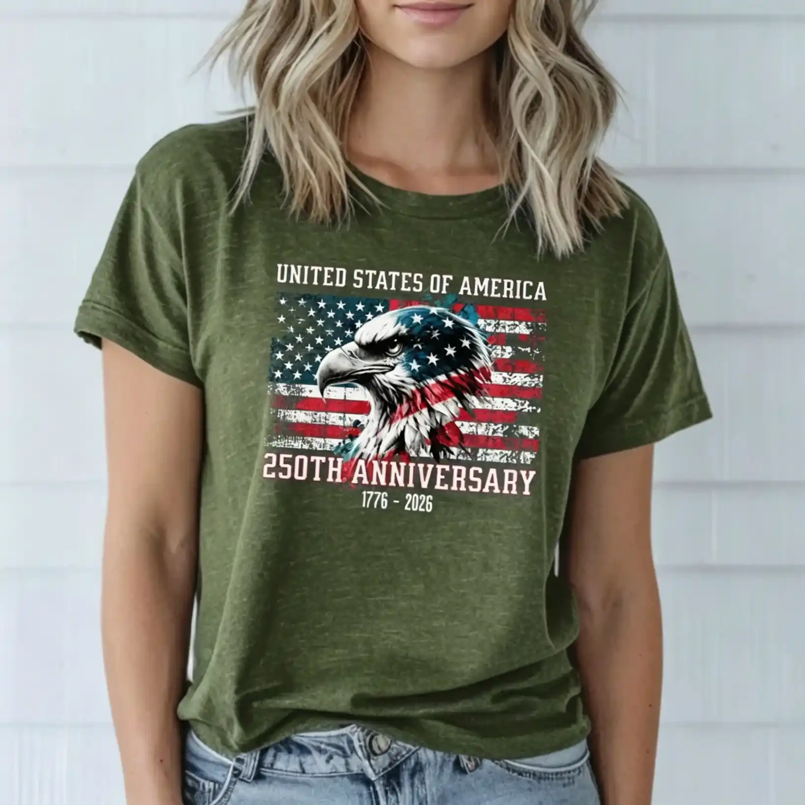 Women's United States 250th Anniversary Distressed Eagle USA Flag Patriotic Short Sleeve Crew Neck Tee