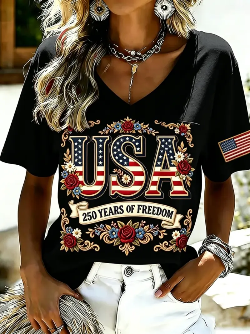 Women's Patriotic Floral USA Short Sleeve T-Shirt