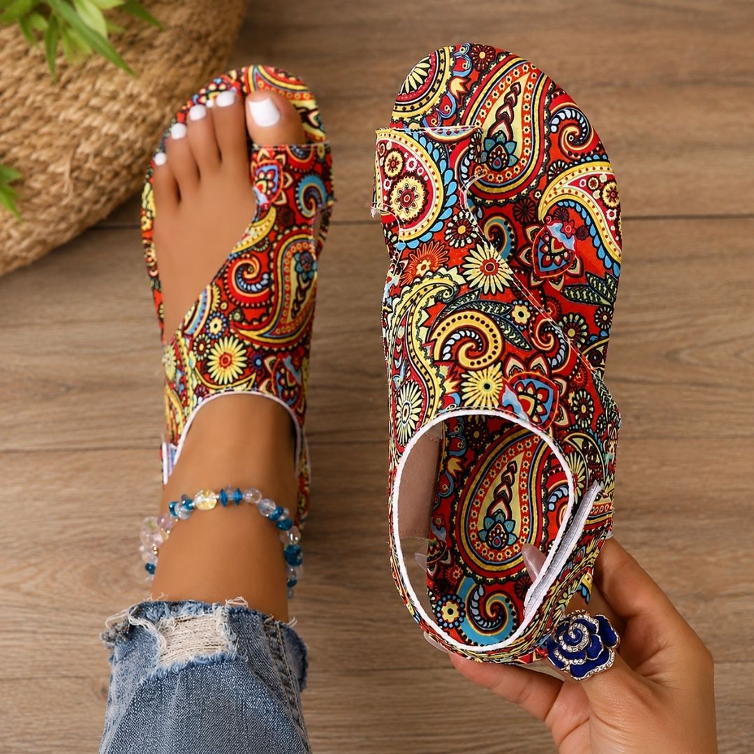 Women's Flat Sandals Split-Toe Paisley Print Hook-Loop Closure
