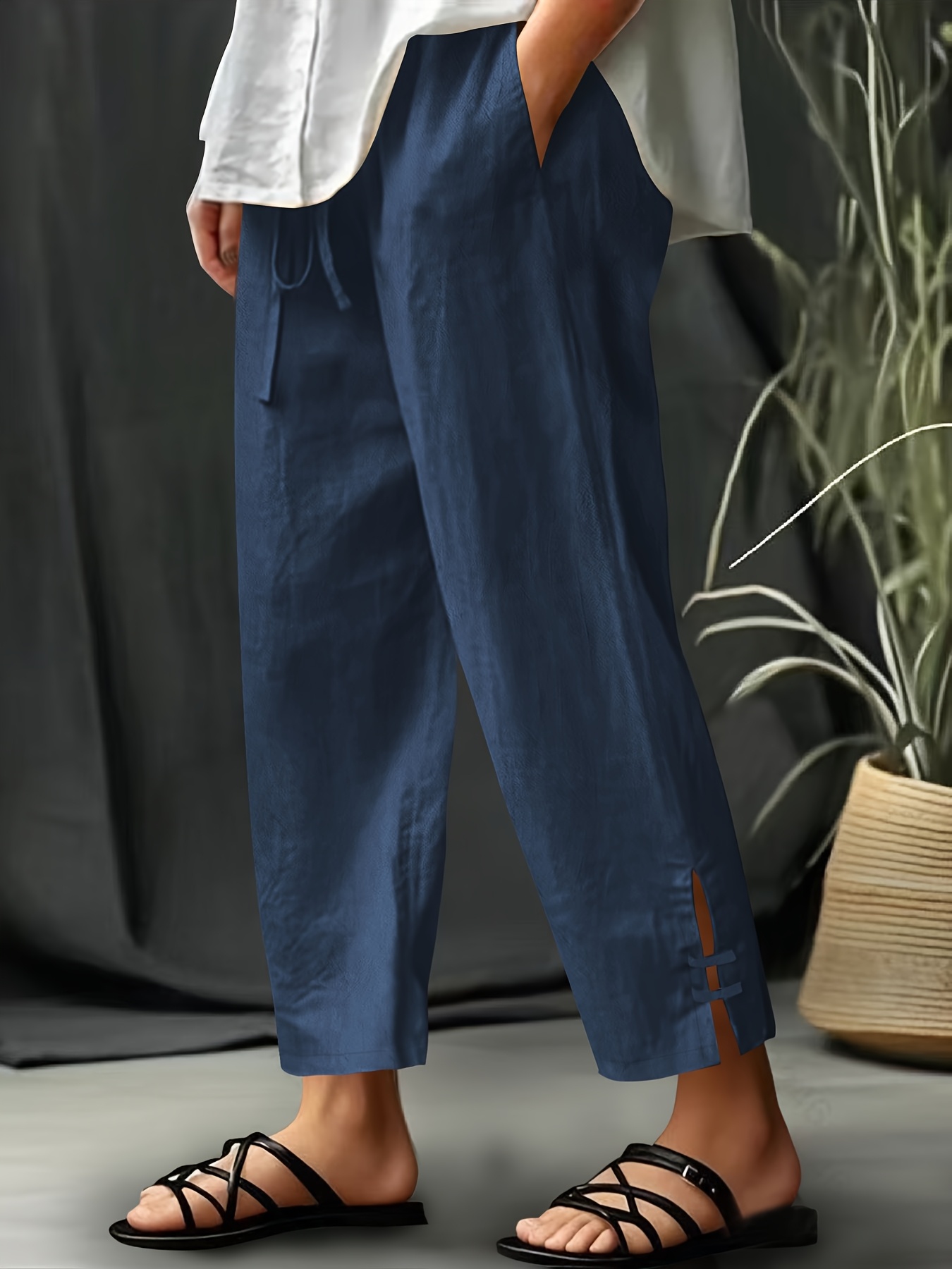 Women's Drawstring Waist Side Slit Buckle Detail Linen Cropped Pants
