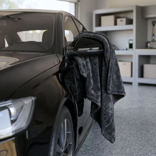 Thirsty Drying Towel – World's First Water Magnet!