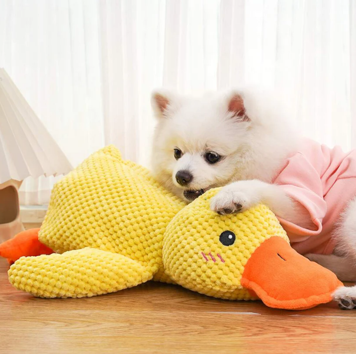 ✨✨✨Dog toys to keep them entertained: Sounding plush, chewable, durable rubber duck for puppies to sleep with.😊