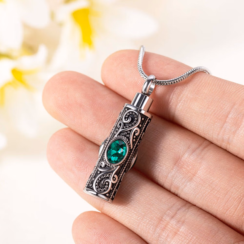 Personalized Pet Fur Keepsake Necklace – Keep a Little Piece of Your Best Friend Close