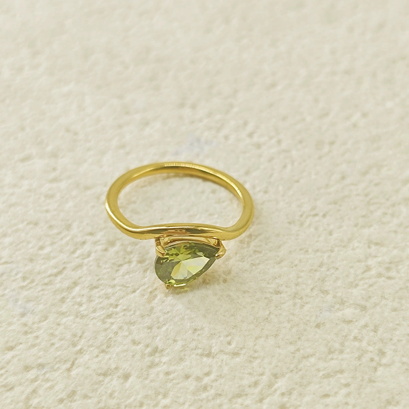 A Birthstone Ring That Carries Her Story 💛