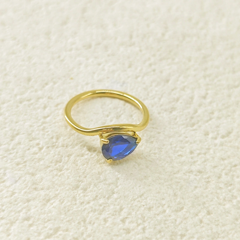 A Birthstone Ring That Carries Her Story 💛