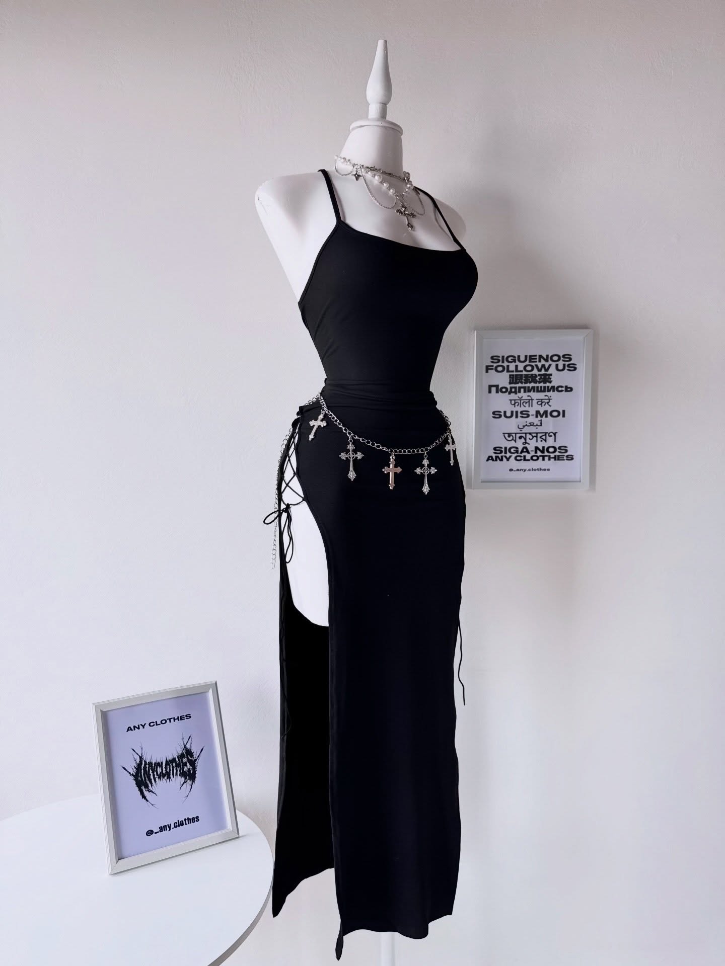  Vestido gótico abertura
