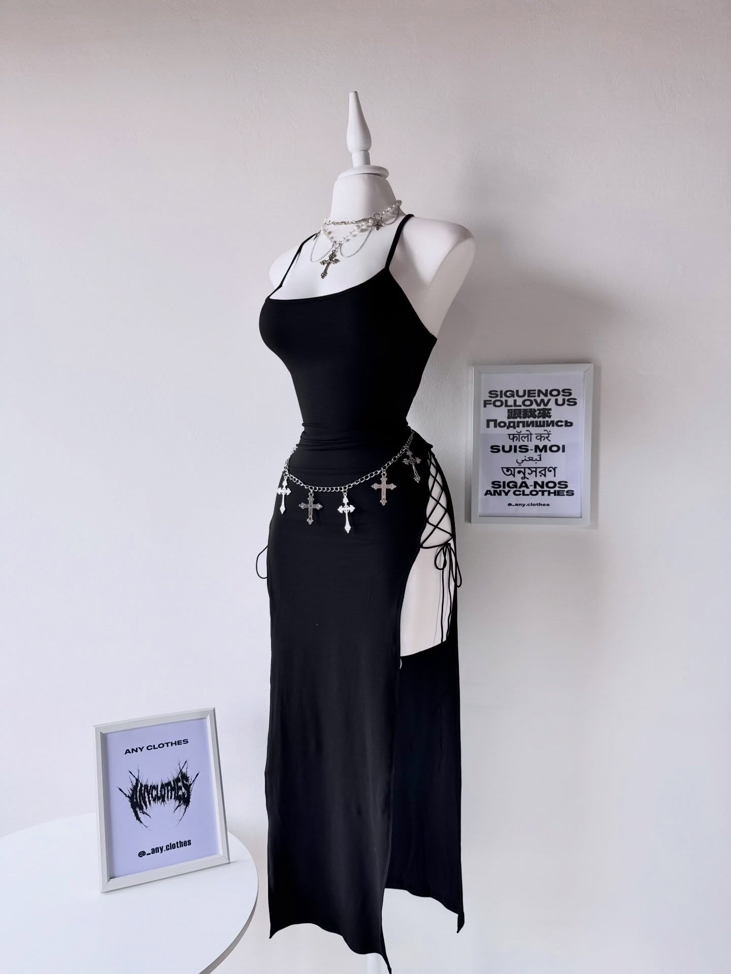  Vestido gótico abertura
