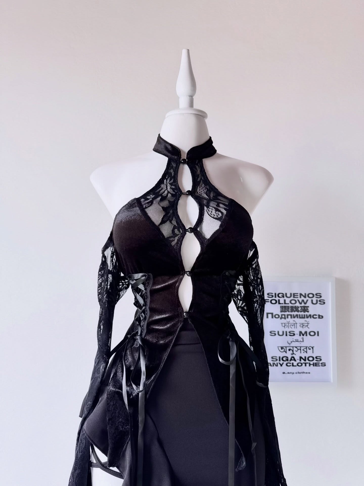 Vestido gótico abertura