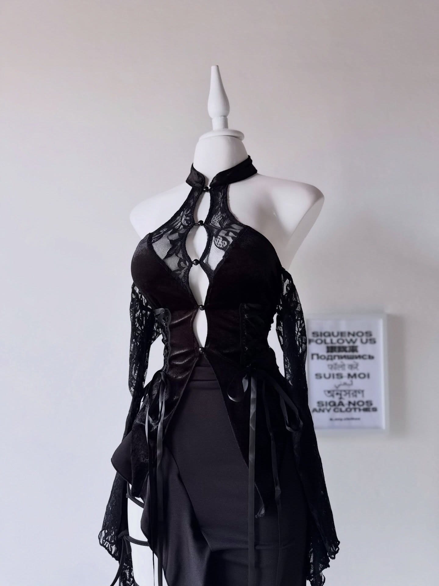 Vestido gótico abertura