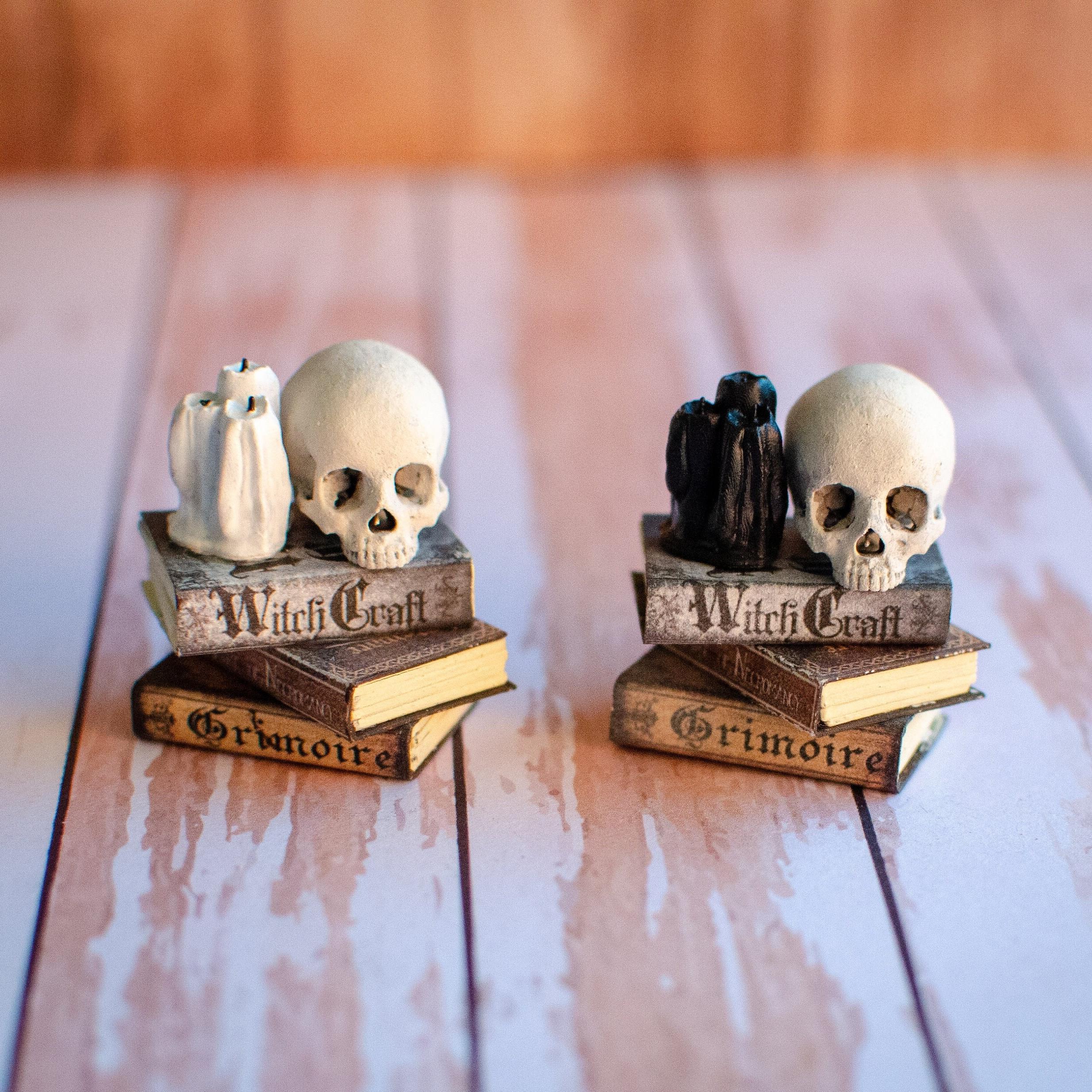 Mini Haunted Halloween Accessory