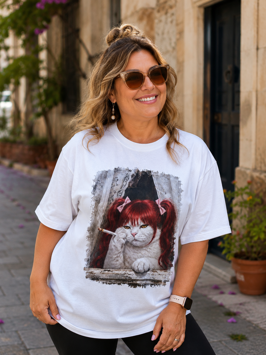 Red Bow Kitty – Vintage Cat Tee
