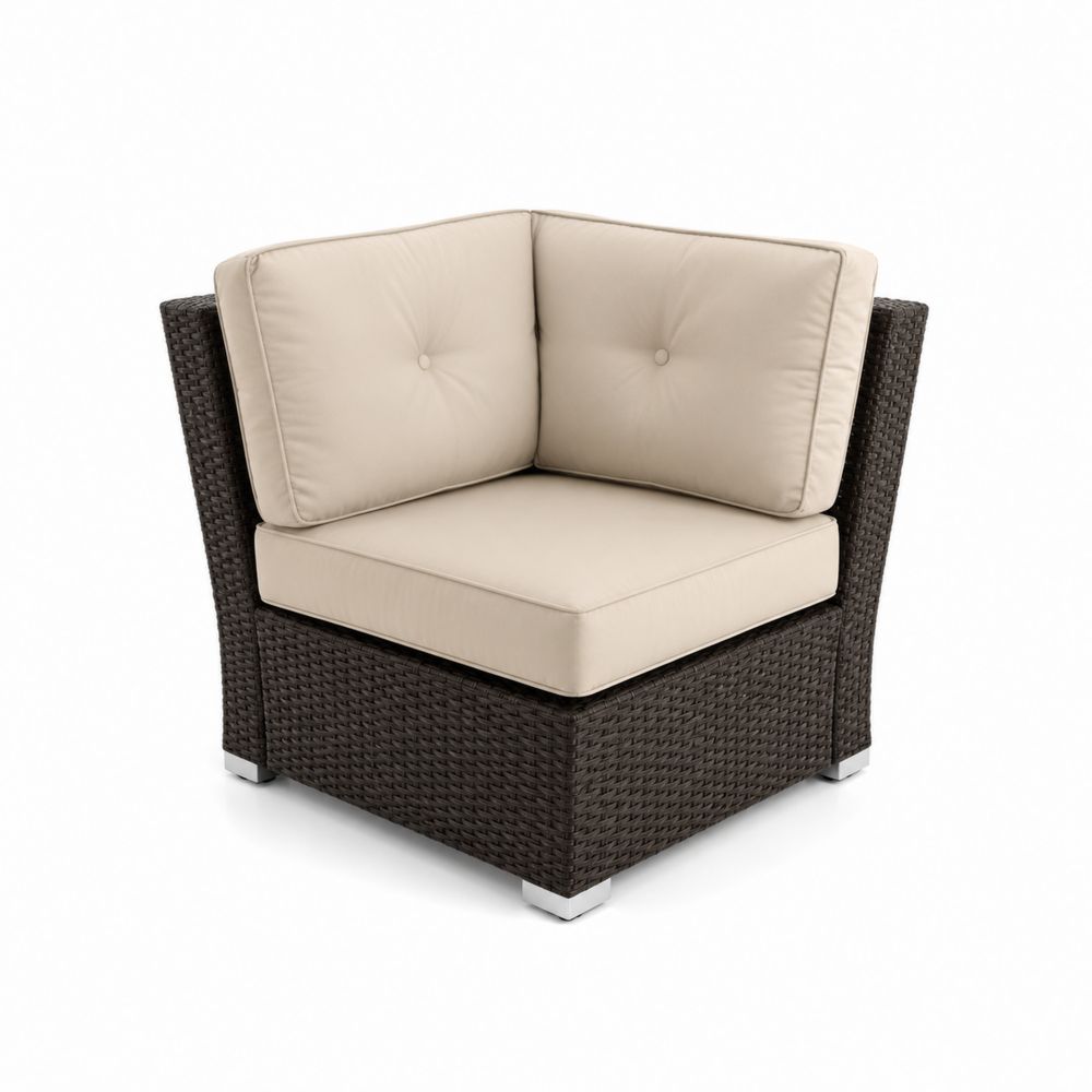 Eckstuhl aus Polyrattan mit Polyesterkissen