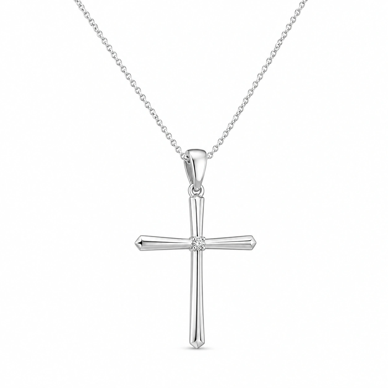 Klassische Kreuzanhänger Halskette aus Silber mit Diamantakzent-ecolivio