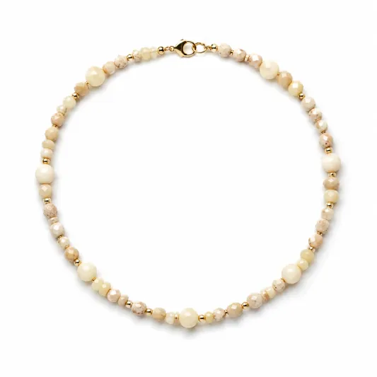 Natursteinperlen-Halskette mit Goldakzenten in Beige-ecolivio