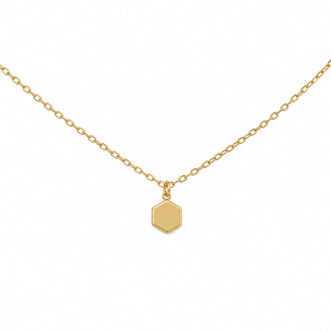 Goldene Halskette mit sechseckigem Anhänger-ecolivio