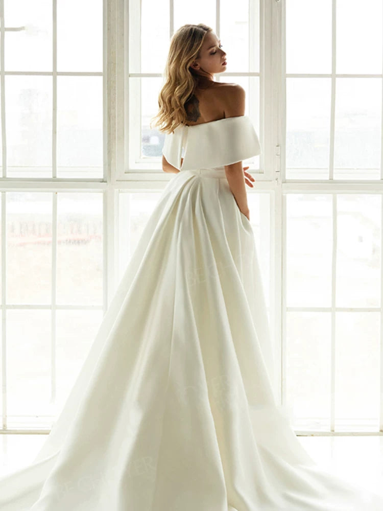 Lorbrv | French Satin One-Shoulder Wedding Dress with Long Elegant Tail