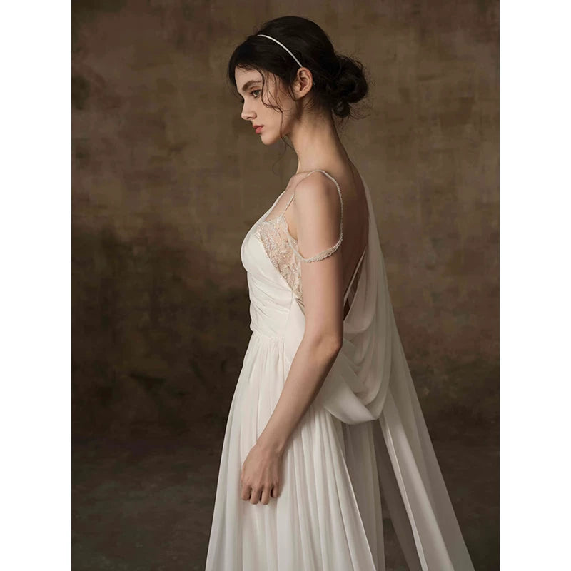 Lorbrv | Simple White French-Inspired Light Luxury Wedding Dress with Veil